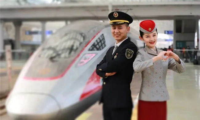 成都五月花職業(yè)學(xué)校有升學(xué)班嗎,四川五月花技師學(xué)院升學(xué)部怎么樣