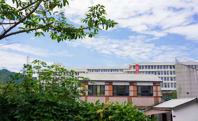 單招培訓(xùn)班需要了解哪些信息_單招培訓(xùn)班需要搞衛(wèi)生嗎