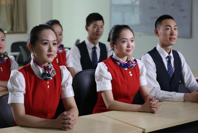 報(bào)讀成都希望職業(yè)學(xué)校需要考試嗎,讀郫縣希望職校要多高學(xué)歷